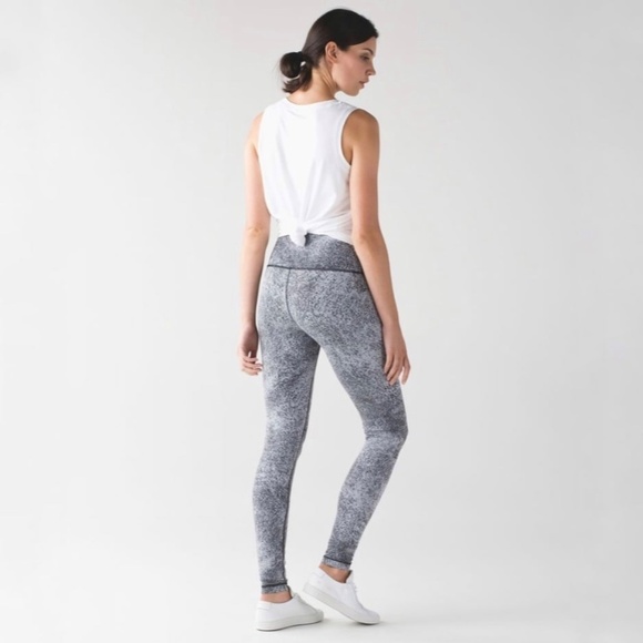 Lululemon Wunder Under Pant (Hi-Rise) Luon Spray Jacquard White Black - Picture 3 of 11